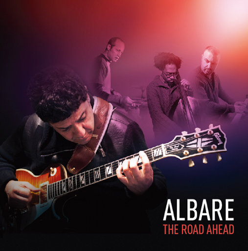 我解开胸罩喂男朋友吃奶
